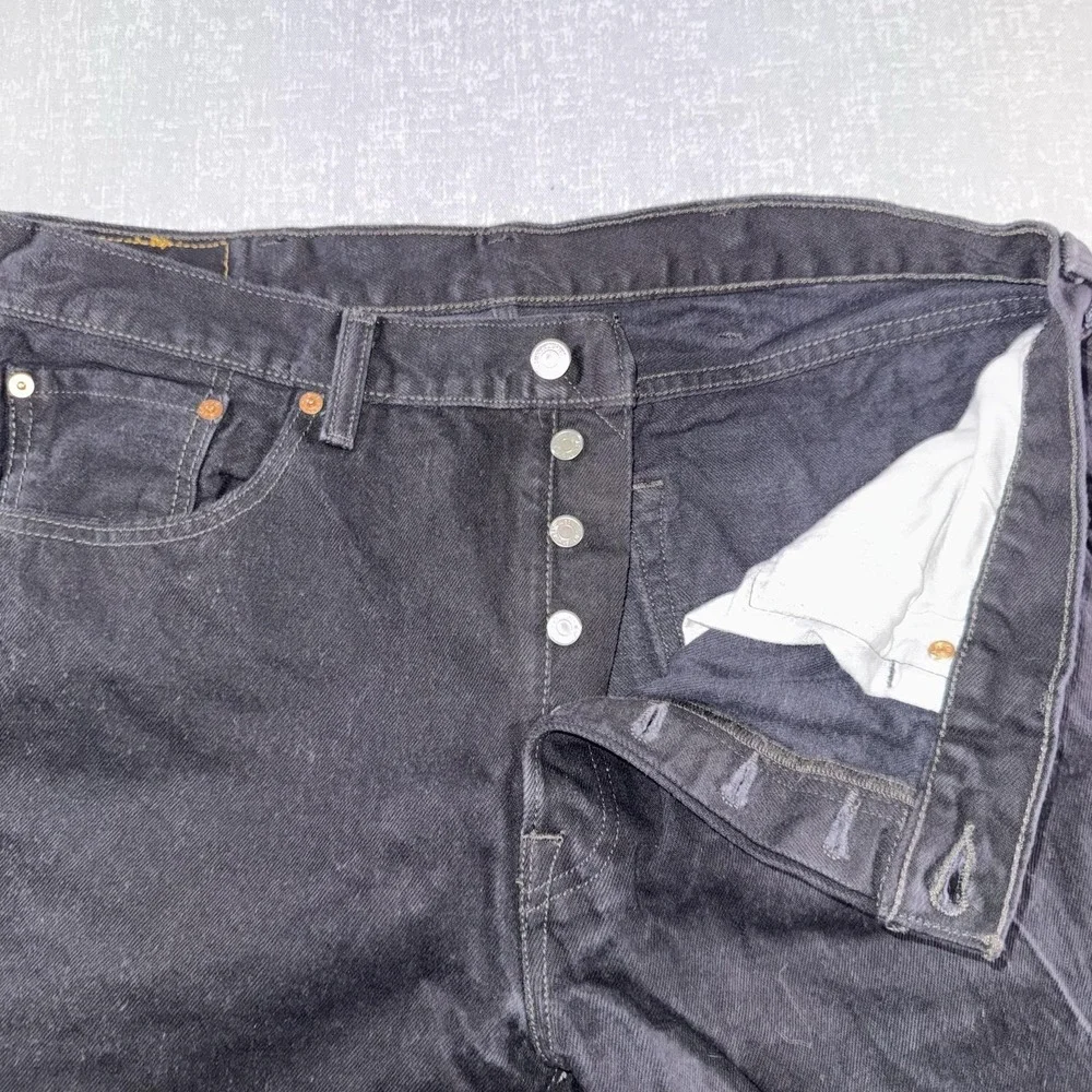 Levis pre owned